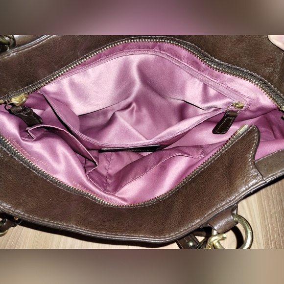 Coach Madison Brown with Lux Chain - Picture 4 of 7